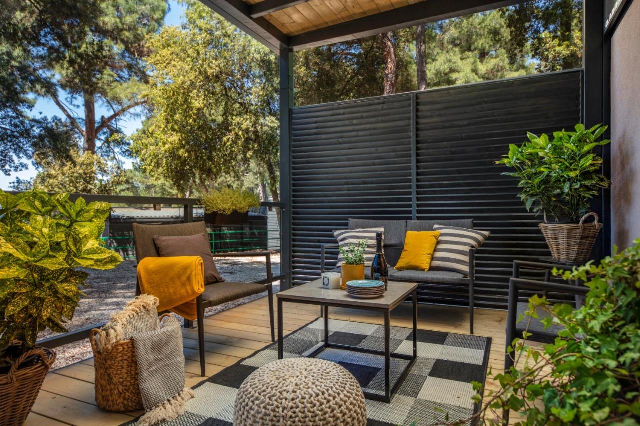 Porton Mobile Home โรวีน ภายนอก รูปภาพ